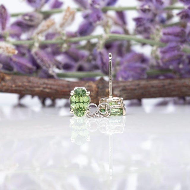 1Ct Green Dragon Demantoid Garnet Solitaire Stud Earrings: Solid 14k Gold, 6x4mm, Pair For Sale In Columbus - Image 6 of 7