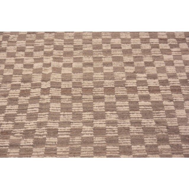 Nazmiyal Collection Large Tribal Modern Area Rug For Sale In New York - Image 6 of 7