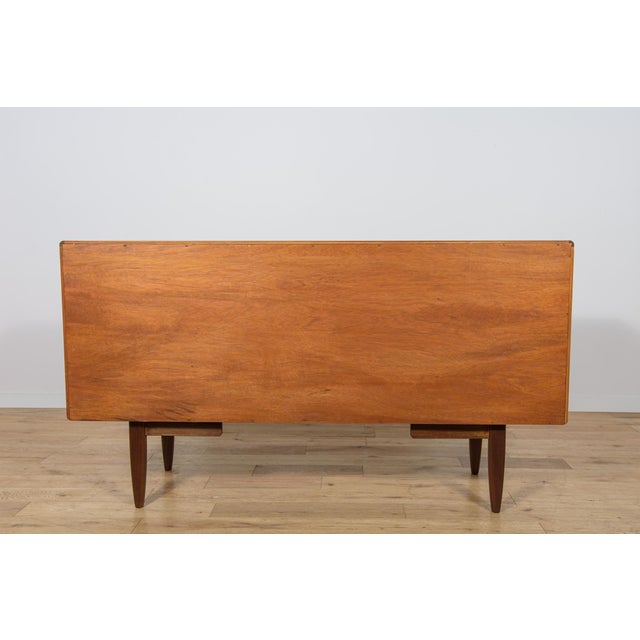 Brown Mid-Century Modern Teak Sideboard by Victor Wilkins for G-Plan, 1960s For Sale - Image 8 of 18