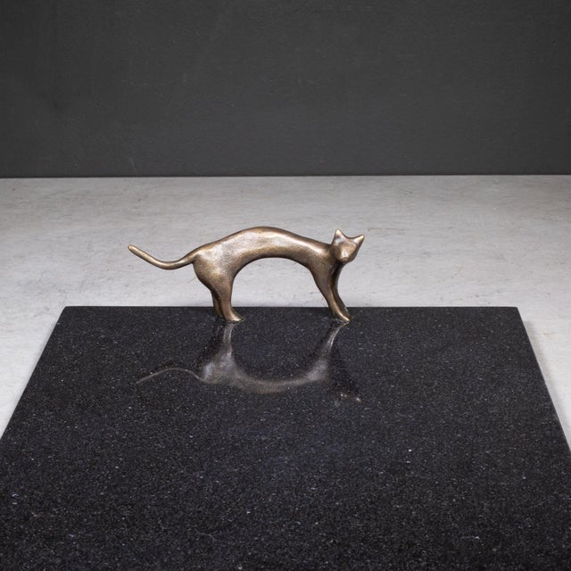 Late 20th Century Vintage Michael Aram Black Granite and Bronze Cat Serving Tray c.1990 For Sale - Image 5 of 10