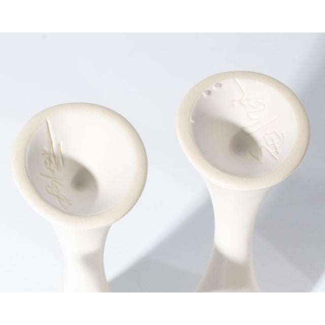 Late 20th Century Peter Saenger White Porcelain Sake Set For Sale - Image 5 of 8