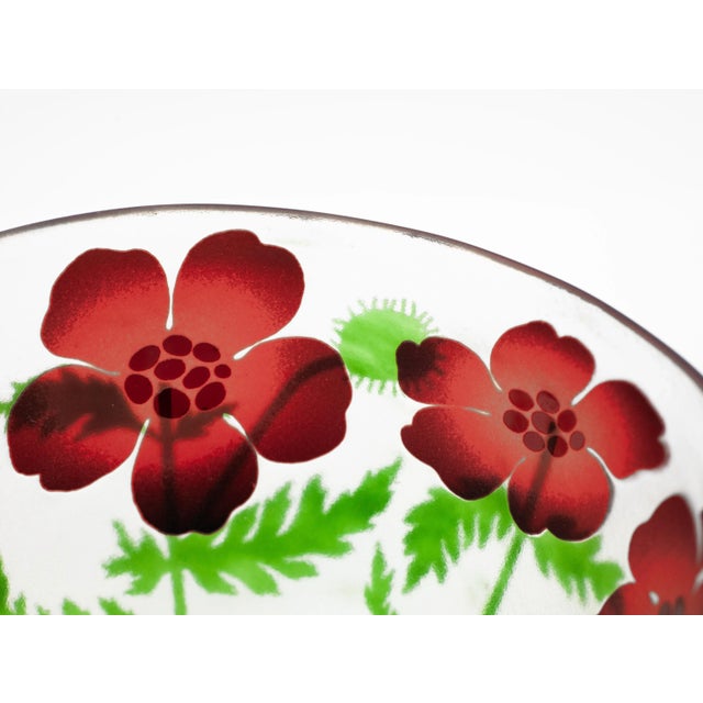 During 1972–1982, Paul Hoff worked as a designer at the Kosta Boda glassworks. from this period, collectors prize Hoff’s...