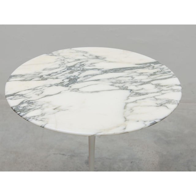 Vintage Tulip Side Tables by Eero Saarinen for Knoll, 1970s, Set of 2 For Sale - Image 10 of 13