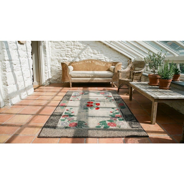 1930s Gray Floral Folk Art Antique American Hooked Rug 3 X 4'9" Handknotted Wool Carpet For Sale - Image 14 of 14