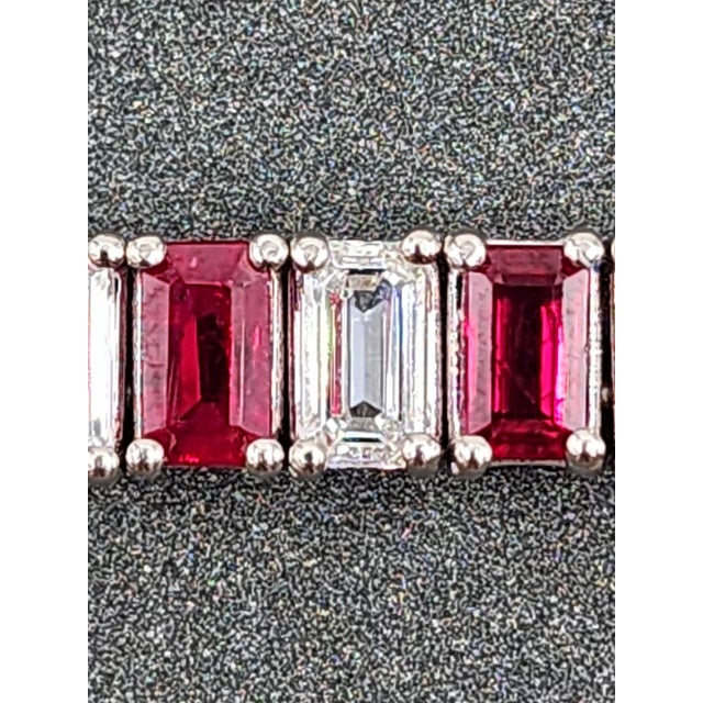 Early 21st Century 17.29 Ct Gia Certified Ruby & Emerald Cut Diamond Bracelet For Sale - Image 5 of 9