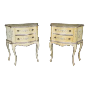 Pair of Silver and Creme Paint Decorated Venetian Louis XV Style Nightstands
