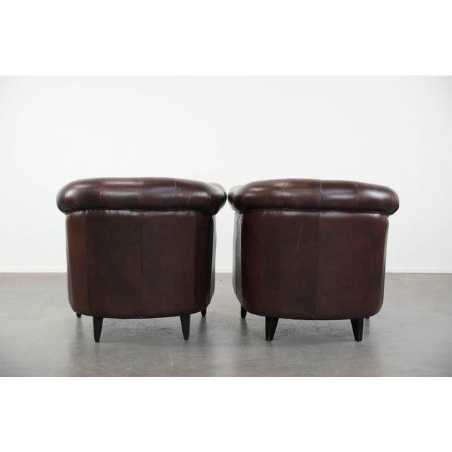 Chesterfield Club Chairs in Cowhide Leather, Set of 2 For Sale - Image 3 of 18