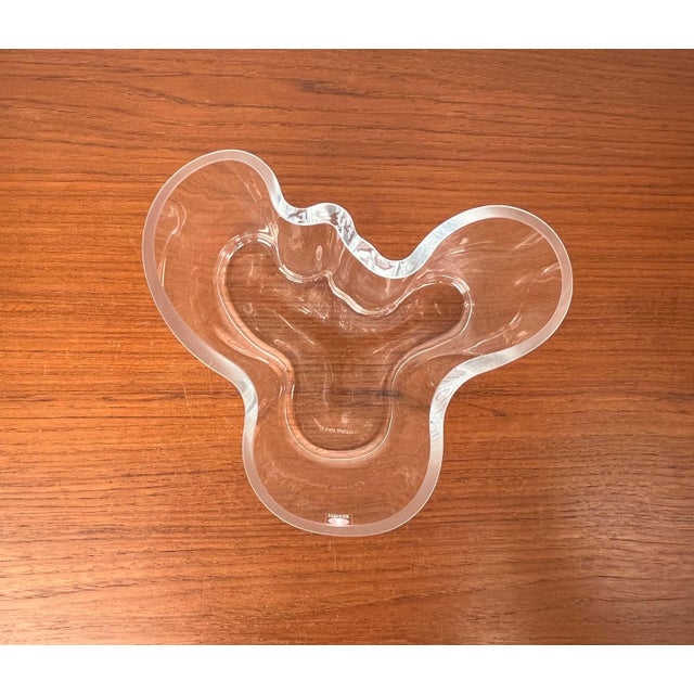 Glass Mid-Century Modern Glass Vase by Alvar Aalto for Iittala, 1990s For Sale - Image 7 of 16