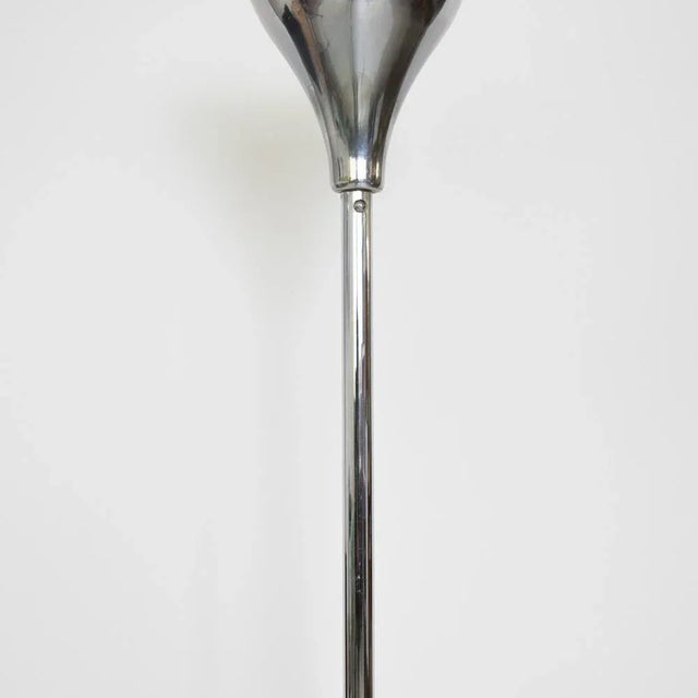 Art Deco Floor Lamp, 1930s, in Flawless conditions. Designed 1920 to 1949 European Plug (up to 250V).The wiring of this...