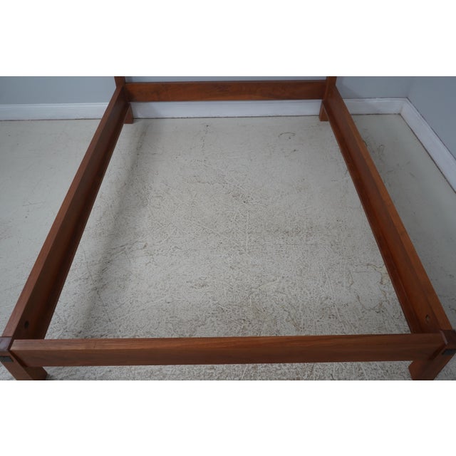 2000 - 2009 Thomas Moser Queen Size Cherry Bed For Sale - Image 5 of 16