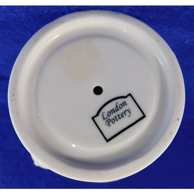 Vintage Classic 11" London Pottery Ivory Ceramic Teapot W/ Original Tags Chairish