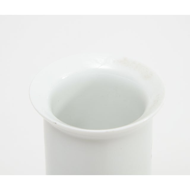 Vintage Chinese Porcelain Vase, Signed For Sale In New York - Image 6 of 8