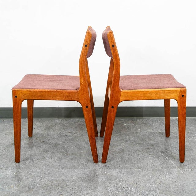 1960s Mid Century Danish Modern Dining Chairs Set of 4 Denmark Pink Fabric Oak Vintage For Sale - Image 5 of 11