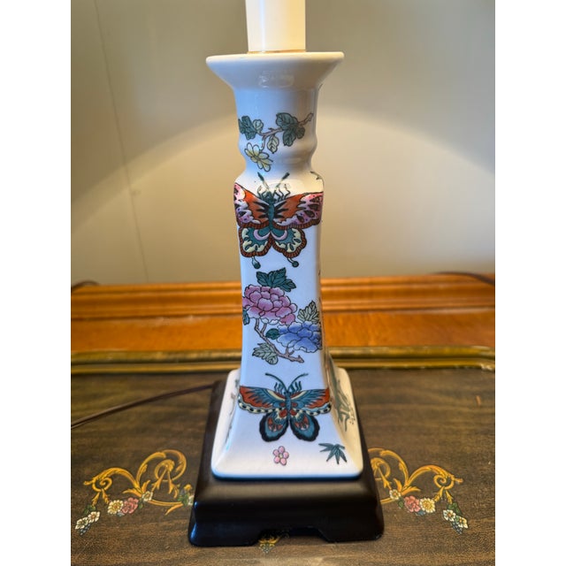 Chinoiserie Vintage Chinoiserrie Style Desk Lamp For Sale - Image 3 of 9
