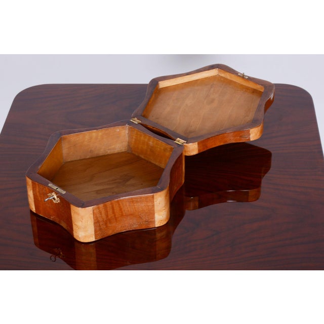 Art Deco Jewelry Box in Walnut and Maple, Czech, 1920s For Sale - Image 4 of 13