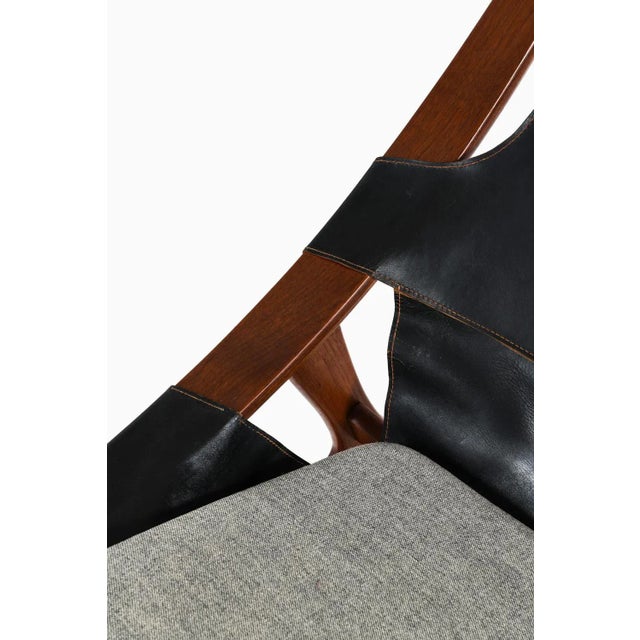 Set of Model Holmenkollen Lounge Chairs by Arne Tidemand-Ruud attributed to Norcraft, 1960s For Sale - Image 11 of 12