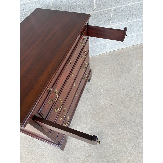 (B) Henkel Harris Mahogany Bracket Foot 4 Drawer Bachelor Chest For Sale - Image 9 of 12