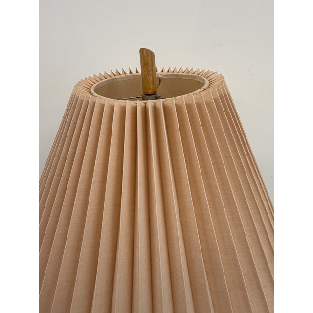 Mid-Century Modern Wood Table Lamp With Pleated Shade For Sale In Orlando - Image 6 of 10