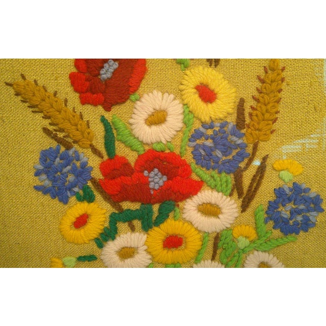 1970s VTG 1970s Framed Crewel Floral Bouquet Needlework Art Mid-Century Retro For Sale - Image 5 of 10