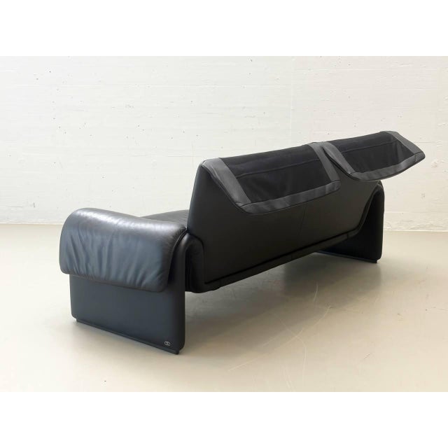 DS-2011 Leather Sofa by de Sede, Switzerland, 1980s For Sale - Image 10 of 18