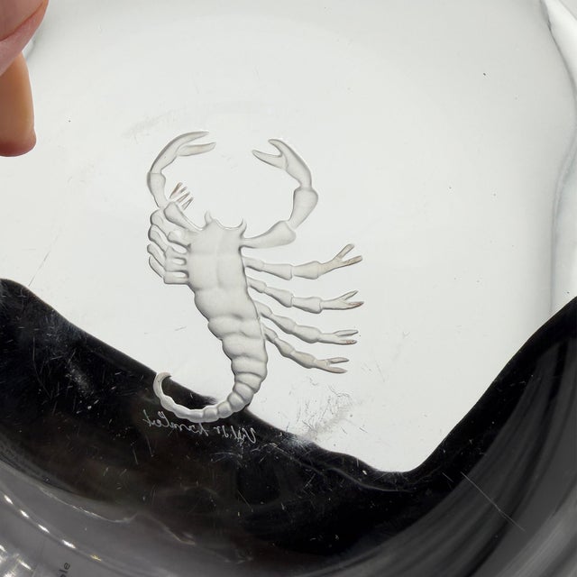 Mid 20th Century Val Saint Lambert Crystal Scorpio Dish or Ashtray With Etched Scorpion Motif For Sale In Oklahoma City - Image 6 of 10