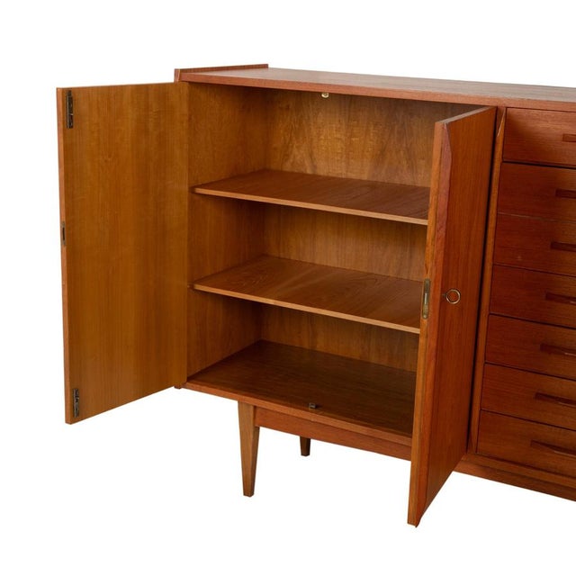 Mid-Century Modern Wooden Sideboard in Teak from VKW Furniture For Sale - Image 5 of 18