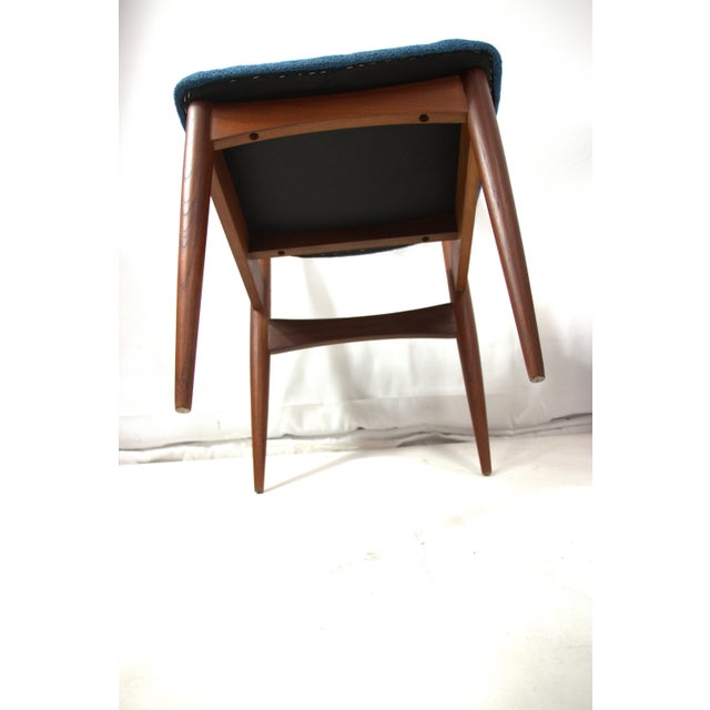Wood Mid Century Modern Teak Danish Dining Chairs For Sale - Image 7 of 12