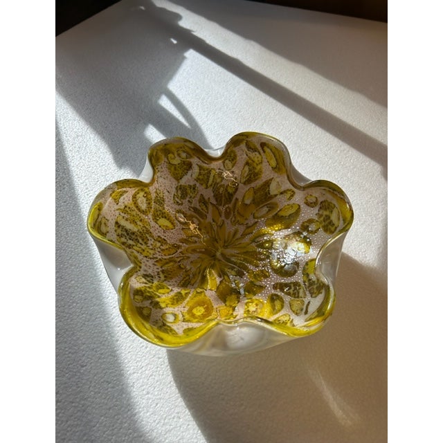 1960s Italian Murano Bowl For Sale - Image 5 of 6