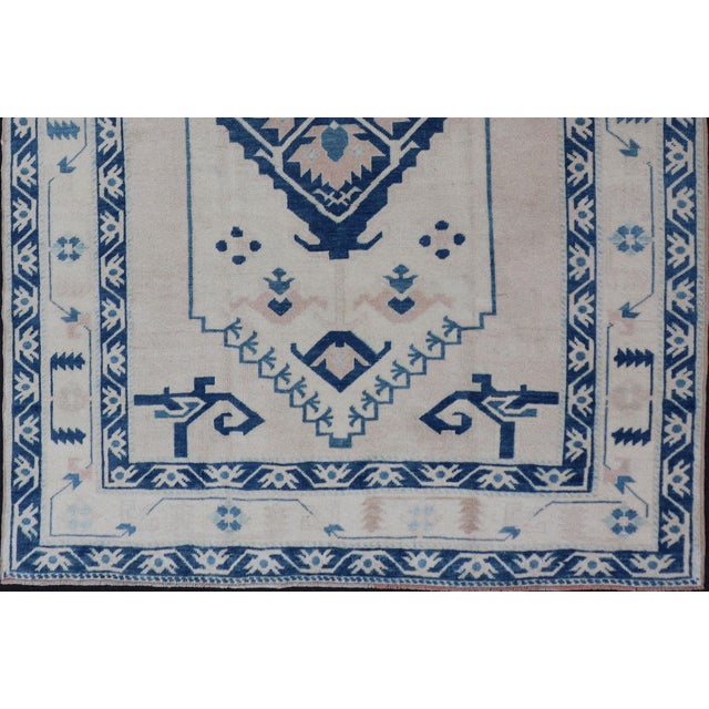 Cream Blue, Cream & Green Vintage Oushak Rug With Geometric Medallion & Tribal Design 4'9 X 6'9 For Sale - Image 8 of 12