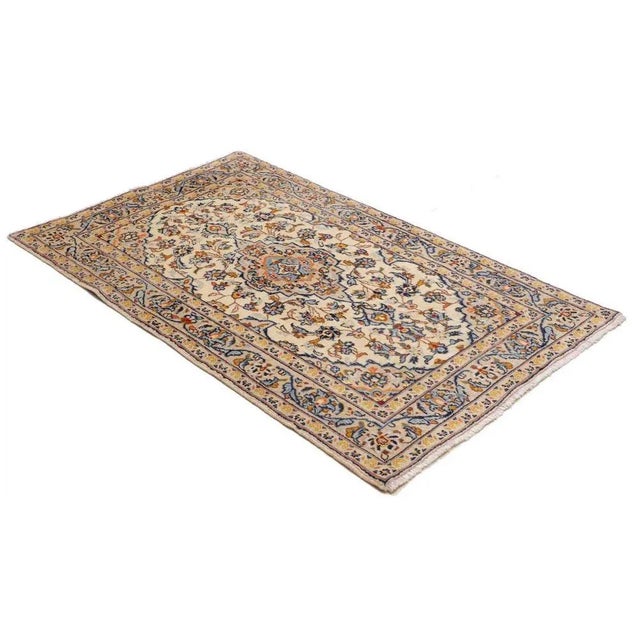 Kashan Rug in Hand-Knotted Virgin Wool For Sale - Image 3 of 11