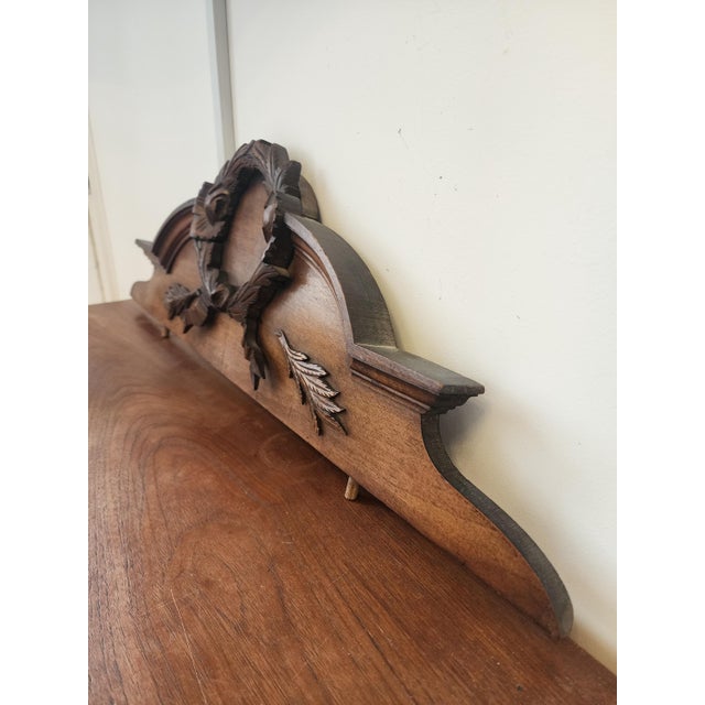 Vintage Carved Wood Furniture Pediment Crest, French Style Architectural Applique, Ornate Laurel Wreath Furniture Topper Decor For Sale - Image 6 of 11