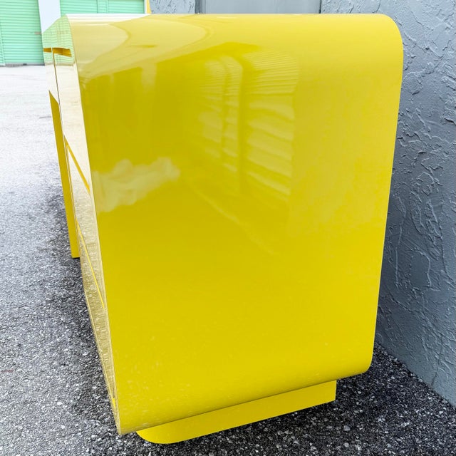 Postmodern Yellow Gloss Laminate Waterfall Desk For Sale In West Palm - Image 6 of 6