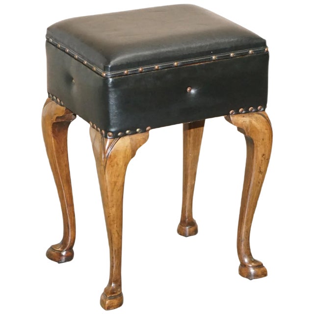 Antique French Walnut Piano Stool with Internal Storage, 1880s For Sale