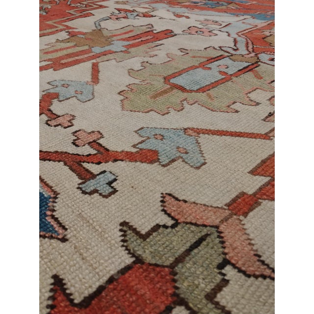 Antique Persian Serapi Carpet, Handmade Wool Oriental Rug, Rust, Ivory, Lit Blue For Sale In New York - Image 6 of 17