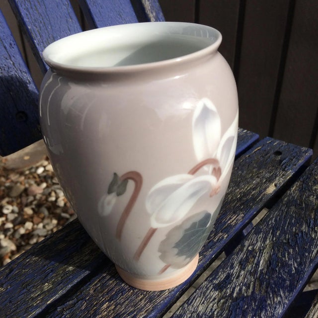 Mid-Century Modern Vintage Danish Porcelain Vase from Bing & Grondahl, 1950s For Sale - Image 3 of 7