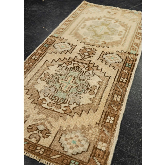 Textile Turkish Mini Rug Oriental Hand Knotted Vintage Rug 1'7" x 3'4" #21256 For Sale - Image 7 of 8