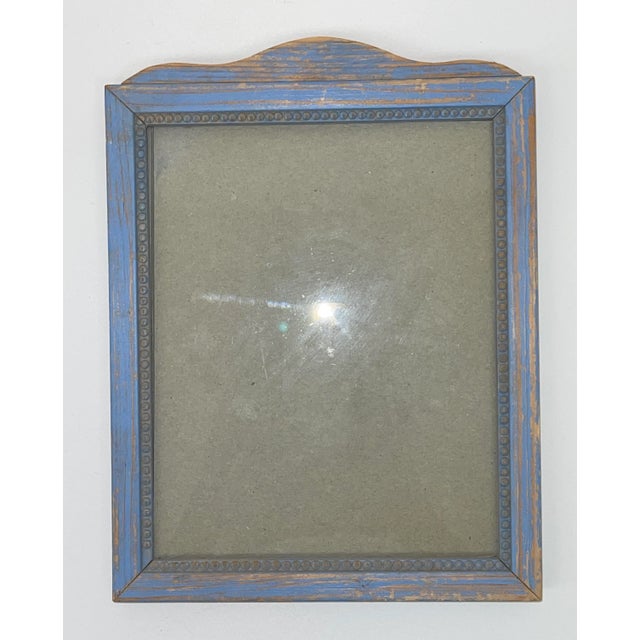 Vintage Blue Painted Distressed Frame Glass Dimensions: 9.5” width x 1” depth x 12.5” height
