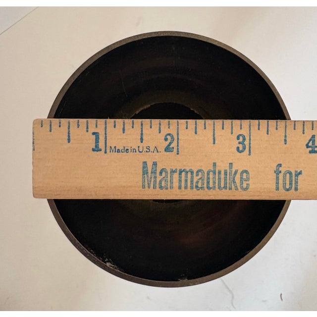 Vintage Indian Black & Gold Brass Overlay Vase – Hollywood Regency Moorish Style, 12” For Sale - Image 10 of 10