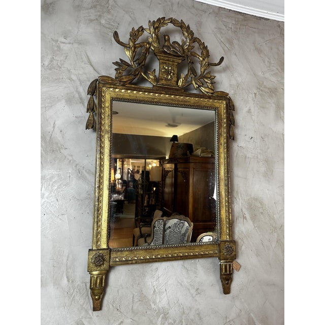 Louis XVI Mirror in Carved and Gilded Wood For Sale - Image 9 of 12