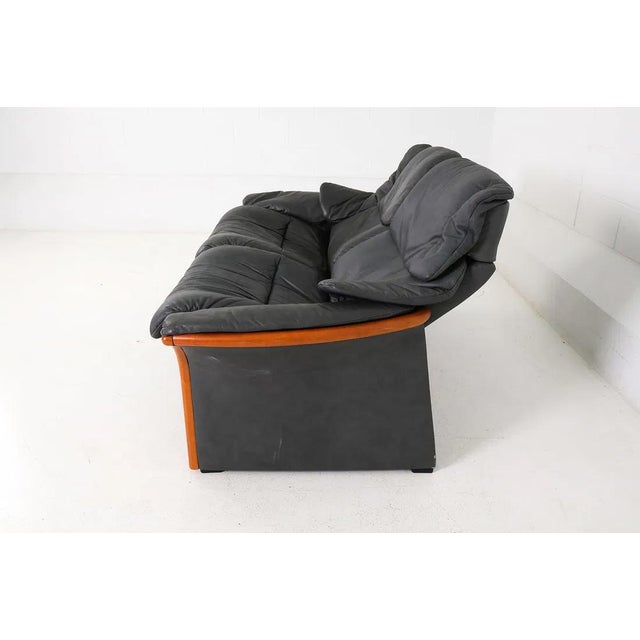 Ekornes ASA Ekornes Stressless Eldorado Leather Loveseat For Sale - Image 4 of 13