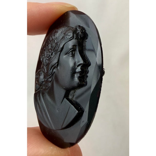 English French Jet Glass Mourning Cameo C-Clasp Black Brooch Antique Pin For Sale - Image 3 of 5