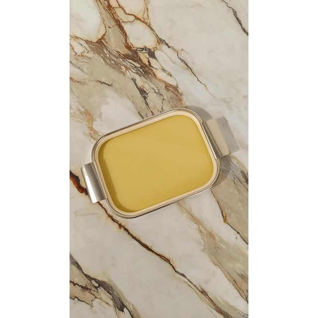 Mid 20th Century Italian Tray in Gilt Aluminum and Butter Yellow Glass, 1960s For Sale - Image 4 of 18