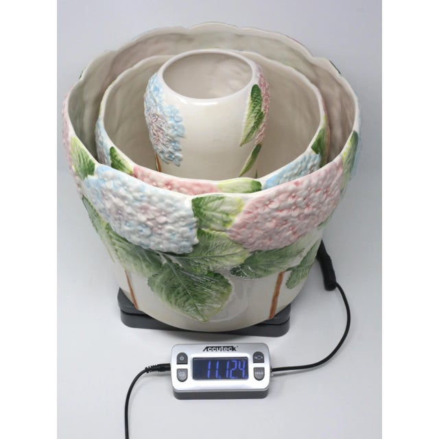 Vintage Pink and Blue Hydrangea Planters or Cachepots - Set of 3 For Sale - Image 10 of 12