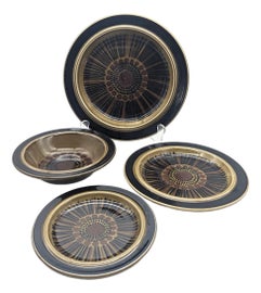Example of Ulla Procope Dinnerware