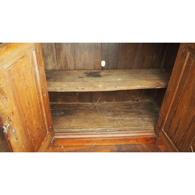 Antique 17th Century Cabinet in Walnut For Sale - Image 13 of 17