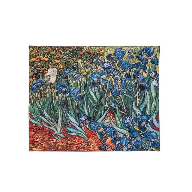 This beautiful tapestry is woven on a jacquard loom by skilled weavers, keeping alive the centuries old tradition of...