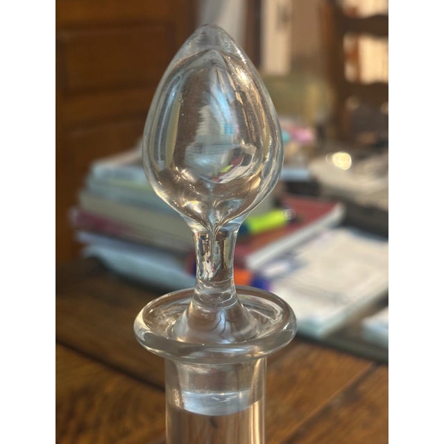 Art Deco Rohan Model Crystal Wine Decanter with Engraved Decoration from Baccarat, 1950s For Sale - Image 3 of 7