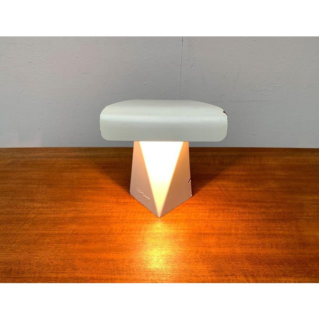 Mid-Century Italian Space Age Minimalist Tole Table Lamp by G. Grego, 1960s For Sale - Image 13 of 18