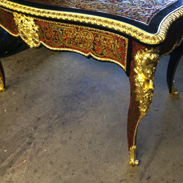 18/19 Century Boulle Fire Gilded Bronze and Tortoise Desk For Sale In New York - Image 6 of 8