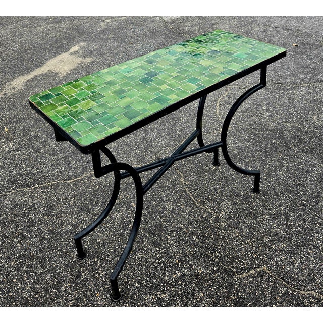 Moroccan Handcrafted Tamegroute Green Mosaic Console Table For Sale In Orlando - Image 6 of 7